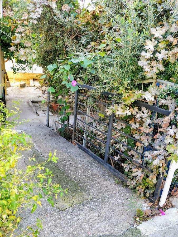Amazing Apartment 100 Meters From The Old Town Rhodes City Exterior foto